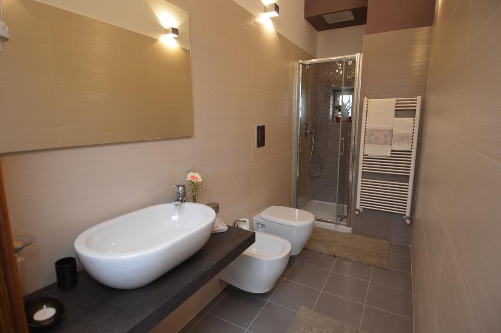 B&B Domus Garibaldi Salerno Zimmer foto
